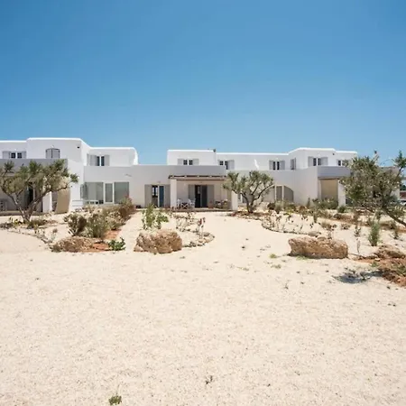 Refreshing Bright Near The Villa Livadia (Paros)